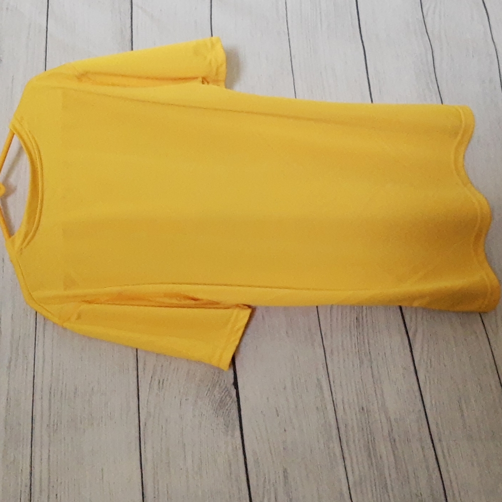 Adidas Activewear Graphic Tee T-shirt “Put In Work” Big Boys (M) - Picture 3 of 9